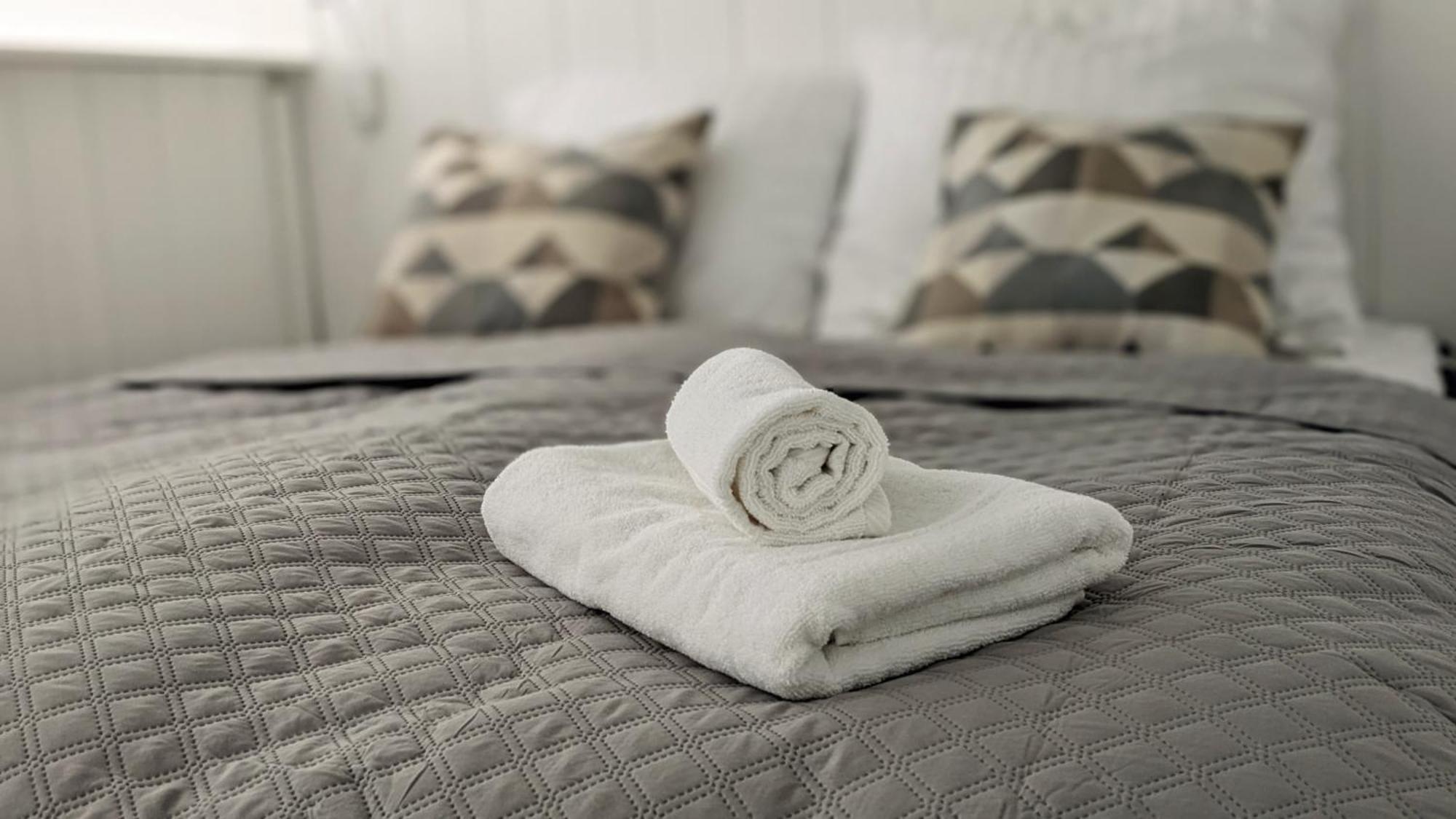 Tt Living Apartments Bonitas & Divinitas I 2 Schlafzimmer I Kueche I Vollbad I Waschmaschine Rellingen Dış mekan fotoğraf